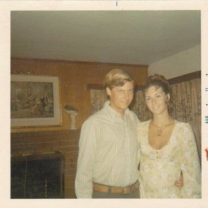 Meet your Posher, Shelley